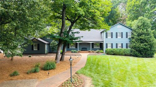 1904 Rena Ln, DALTON, GA, 30720-3840 | Card Image