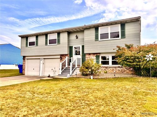 269 Oakbrook Dr, West Seneca, NY, 14224-4440 | Card Image
