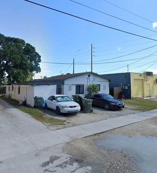 1-725 Sw 1st Ave, Homestead, FL, 33030-7243 | Card Image