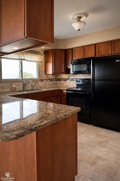 32011 School Section Rd, Richmond, MI, 48062-3524 | Card Image