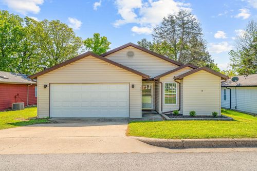 400 Deer Run Rd, Branson, MO, 65616-9537 | Card Image