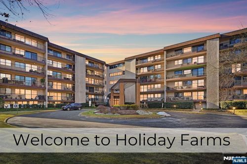 521 Piermont Ave, River Vale, NJ, 07675-5707 | Card Image