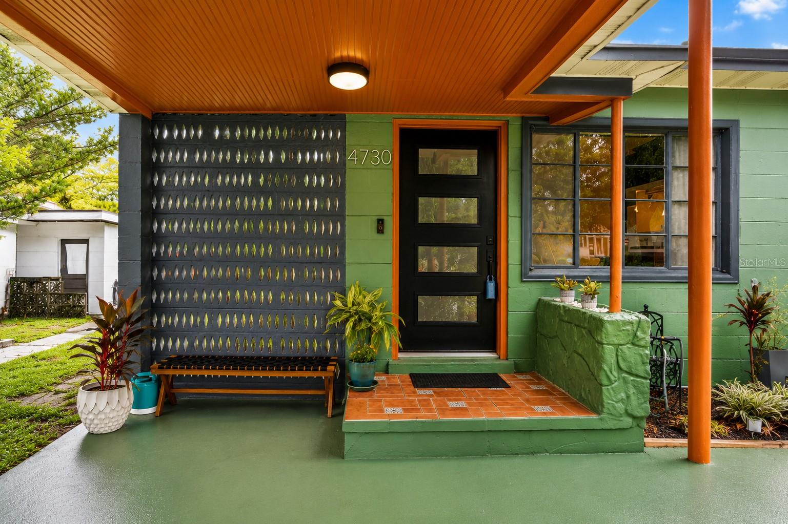 Residential in ST PETERSBURG 4