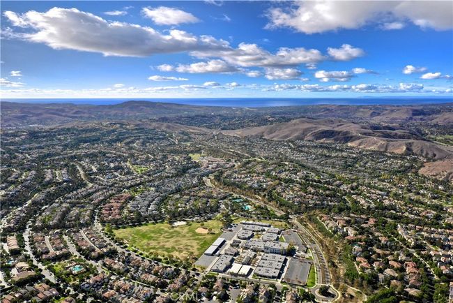 7 Broken Arrow St, House other with 5 bedrooms, 6 bathrooms and 3 parking in Ladera Ranch CA | Image 58