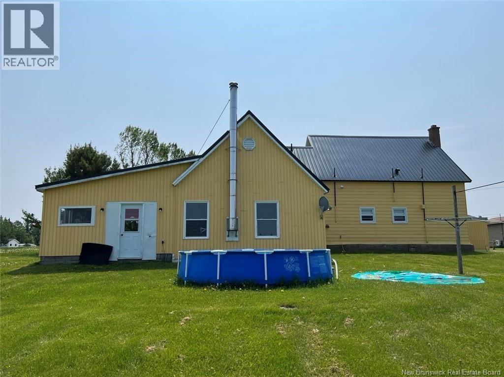 Residential Income in Saint-Ignace 3