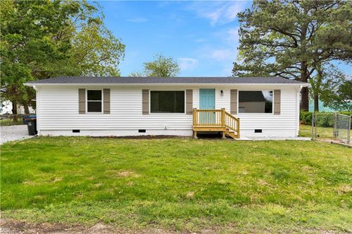 1256 Poquoson Ave, Poquoson, VA, 23662-1849 | Card Image