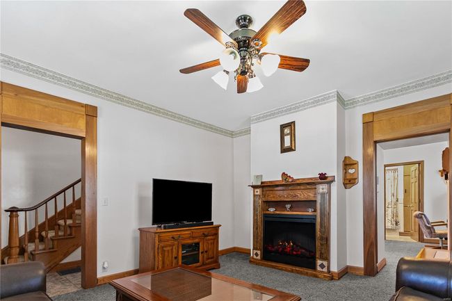 708 N Giddings Ave, House other with 3 bedrooms, 2 bathrooms and 2 parking in Jerseyville IL | Image 31