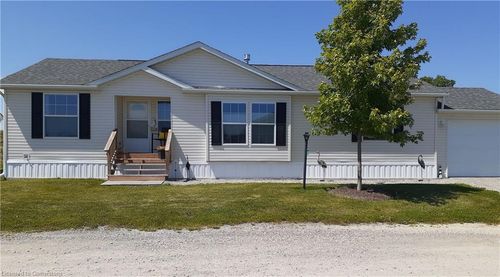 7 Forest Lane, Nanticoke, ON, N0A1L0 | Card Image