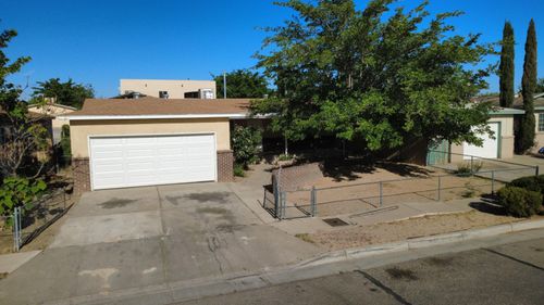 1337 Lucretia St Sw, Albuquerque, NM, 87121-7927 | Card Image