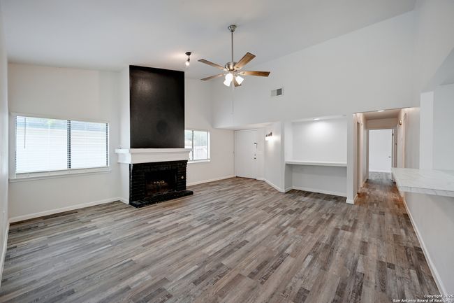 9818 Balanced Rock, House other with 3 bedrooms, 2 bathrooms and null parking in Converse TX | Image 5