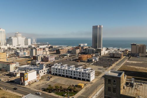 109 B S Westminster Ave, Atlantic City, NJ, 08401-7003 | Card Image