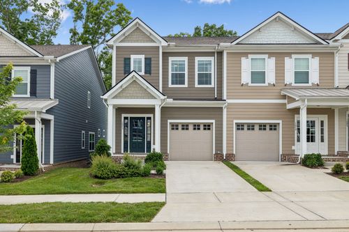 1073 Sweetleaf Dr, Franklin, TN, 37064-5038 | Card Image