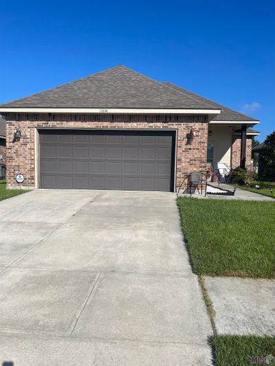 12641 Fairwood Ct, House other with 3 bedrooms, 2 bathrooms and null parking in Baton Rouge LA | Image 1