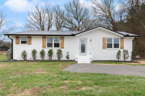 990 Norton Branch Rd, Beechgrove, TN, 37018-3145 | Card Image