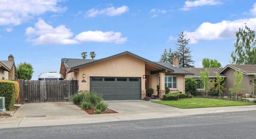 1020 Port Chelsea Cir, Lodi, CA, 95240-7014 | Card Image