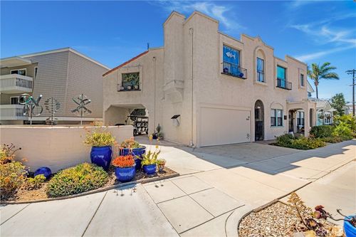 506 Palm Ave, Coronado, CA, 92118-1762 | Card Image