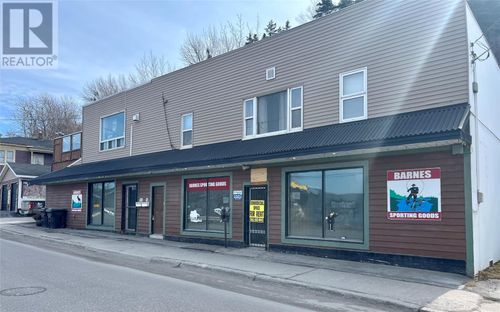 18 Humber Rd, Corner Brook, NL, A2H1C9 | Card Image