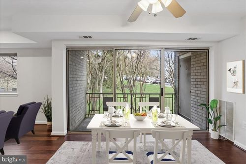 120-5202 Crossfield Ct, ROCKVILLE, MD, 20852-2153 | Card Image