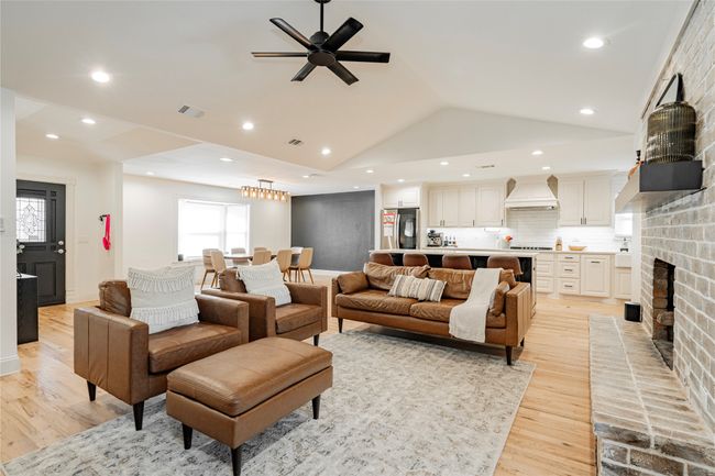 2623 Natalie Dr, House other with 4 bedrooms, 2 bathrooms and null parking in Plano TX | Image 7