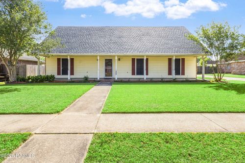 2315 Starling Dr, Opelousas, LA, 70570-8612 | Card Image