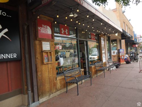 90 S Main St, Moab, UT, 84532-2503 | Card Image