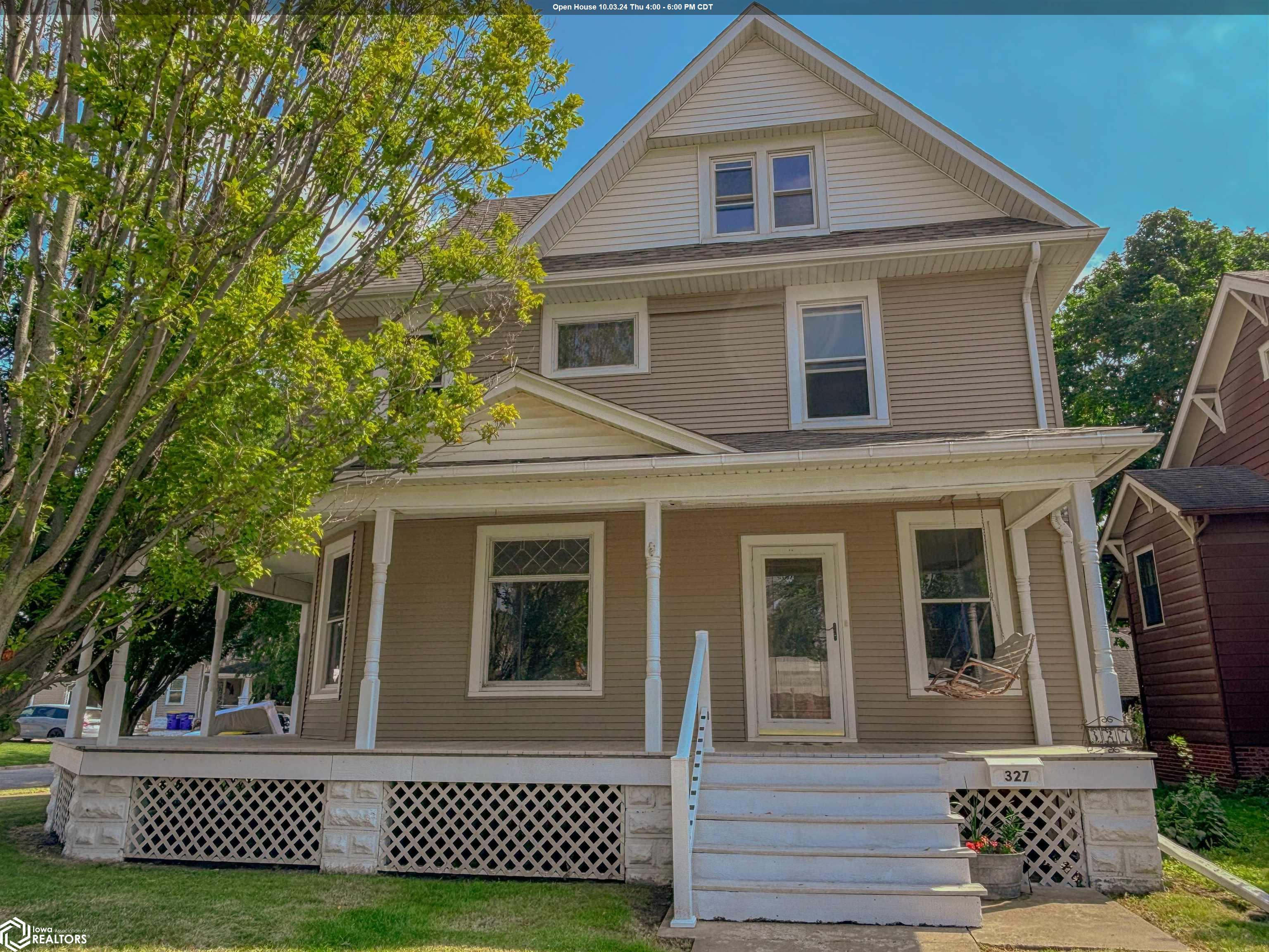 Washington St, Washington, IA 52353