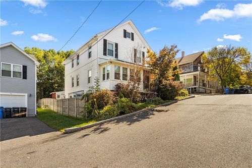 63 Lincoln Ave, Cranston, RI, 02920-7723 | Card Image