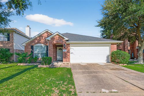 6927 Great Oaks Shadow Dr, Houston, TX, 77083-0113 | Card Image
