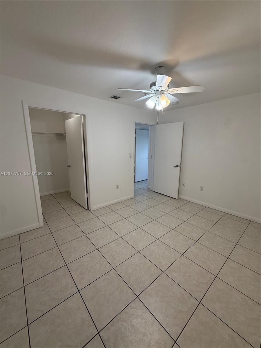 Residential Lease in Hialeah 3