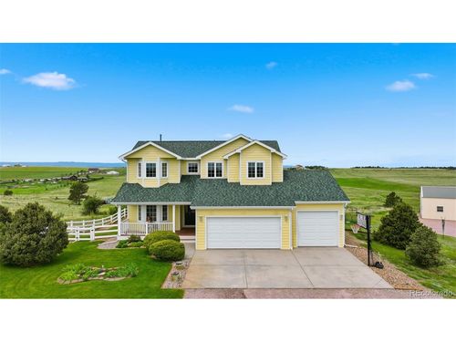 31159 Longhorn Cir, Elizabeth, CO, 80107-7120 | Card Image