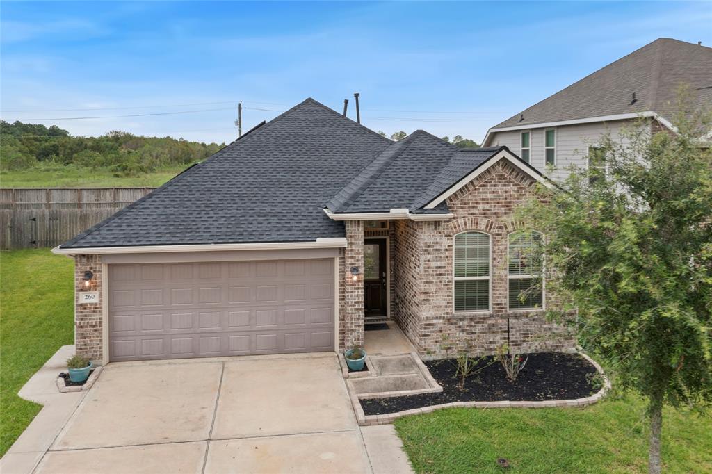 Dale Ridge Ln, Dickinson, TX 77539