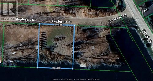 586 Duplessis Dr, Tilbury, ON, N0P2L0 | Card Image