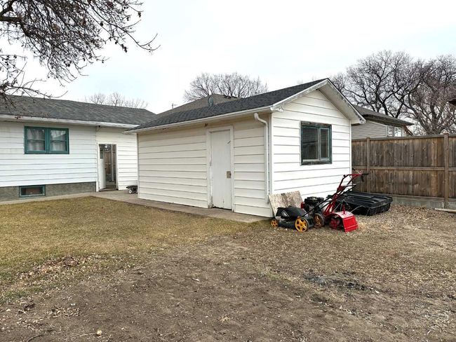 5618 52 St, House other with 4 bedrooms, 2 bathrooms and 1 parking in Taber AB | Image 38