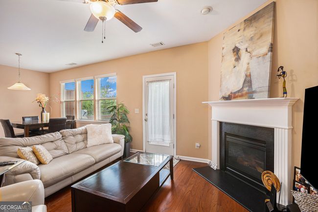 5999 Cobblestone Creek Trl, Townhouse with 3 bedrooms, 3 bathrooms and null parking in MABLETON GA | Image 6