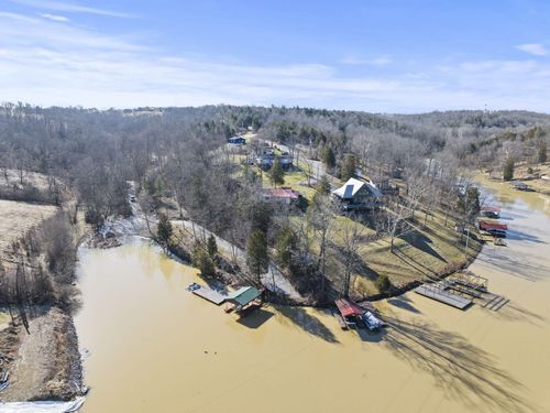 635 Swanee Shores Dr, Williamstown, KY, 41097-4831 | Card Image