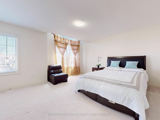 18 Freesia Rd, House other with 3 bedrooms, 3 bathrooms and 4 parking in Brampton ON | Image 22