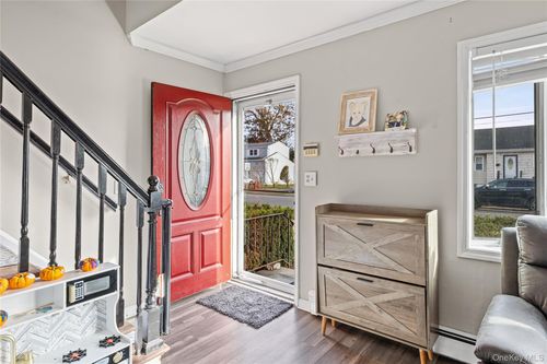 398 Concord Ave, Lindenhurst, NY, 11757-4416 | Card Image