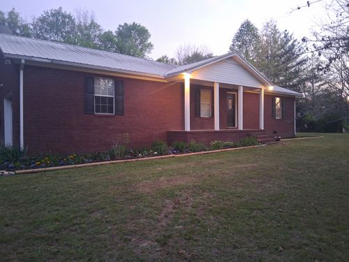 547 Busby Rd, Loretto, TN, 38469-3232 | Card Image