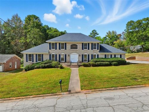 4205 Autumn Hill Dr, Stone Mountain, GA, 30083-5245 | Card Image