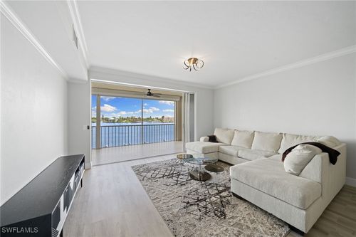 apt-202-9700 Gulf Shore Dr, Naples, FL, 34108-4008 | Card Image