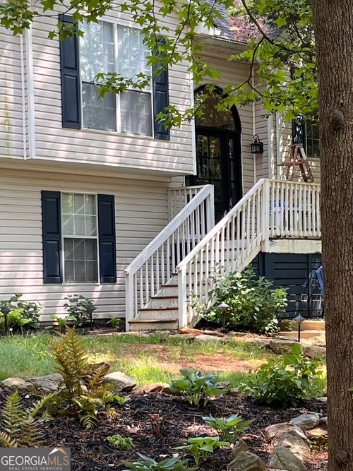 15 Lauren Ct, Newnan, GA, 30263-7003 | Card Image