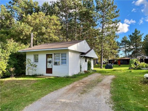 6-14 Pinetree Lane, Eganville, ON, K0J1T0 | Card Image