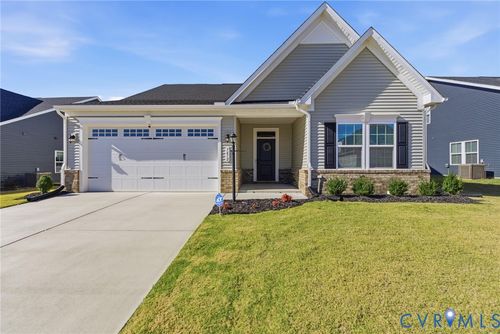 7672 Autumn Leaves Ln, New Kent, VA, 23124-3058 | Card Image