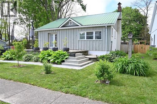 282 Victoria Street, Highgate, ON, N0P1T0 | Card Image