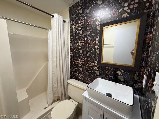 Walk In Shower | Image 20