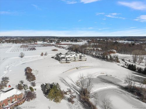 68050 Hillside Ln, Washington Township, MI, 48095-1115 | Card Image