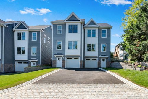 357 Ferris St, South Amboy, NJ, 08879-1811 | Card Image