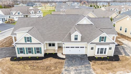 243 Bretlyn Cir, Rochester, NY, 14618-2686 | Card Image