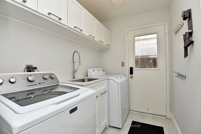 81 Jerome Park Dr, House other with 5 bedrooms, 4 bathrooms and 4 parking in Dundas ON | Image 29