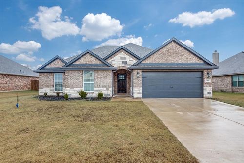 109 Palamino Drive, Lindsay, TX, 76240 | Card Image